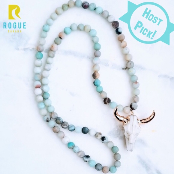 HP!🆕🐃Natural Amazonite Stone Bull Necklace🐃🆕 - Picture 1 of 6
